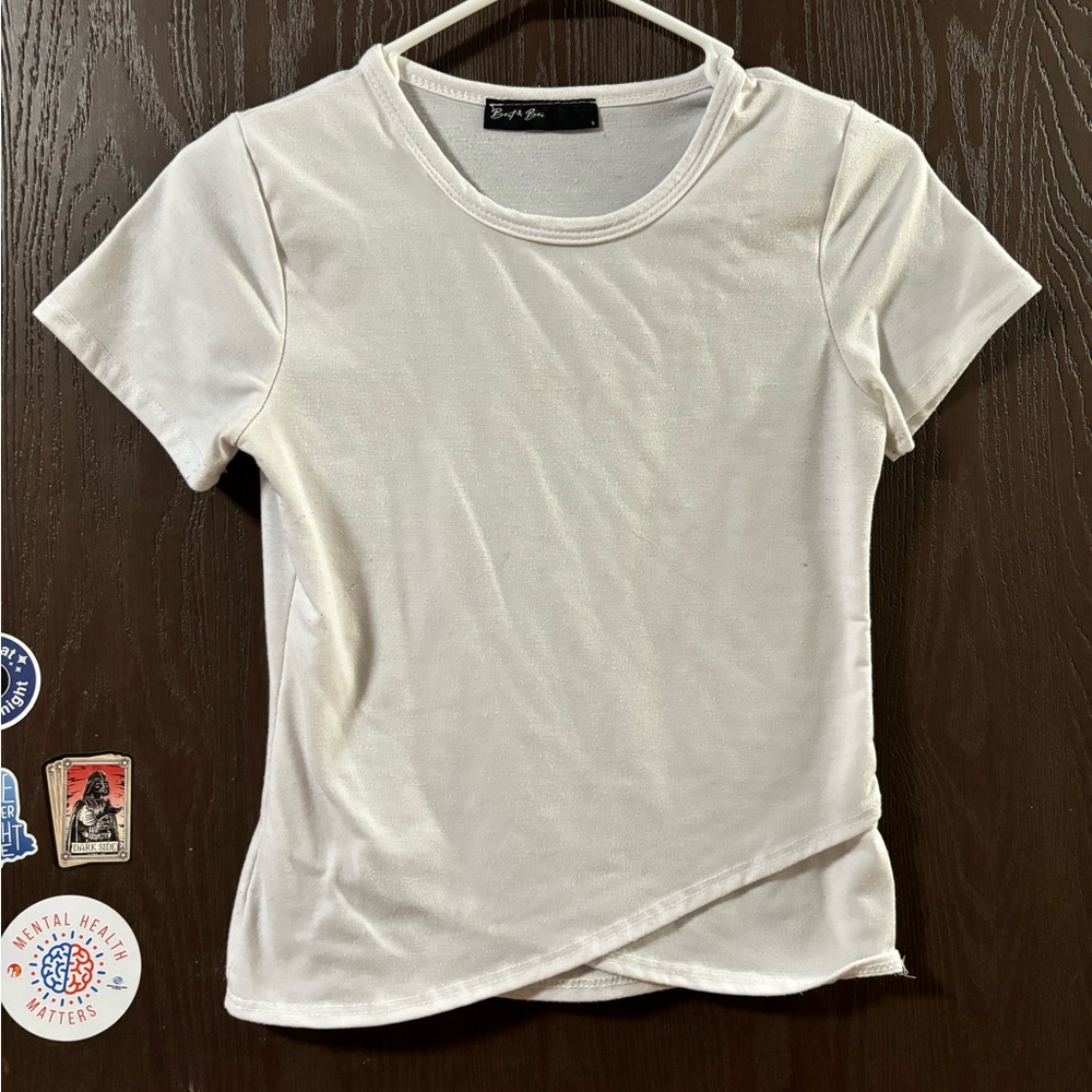 Layered cross white basic tee